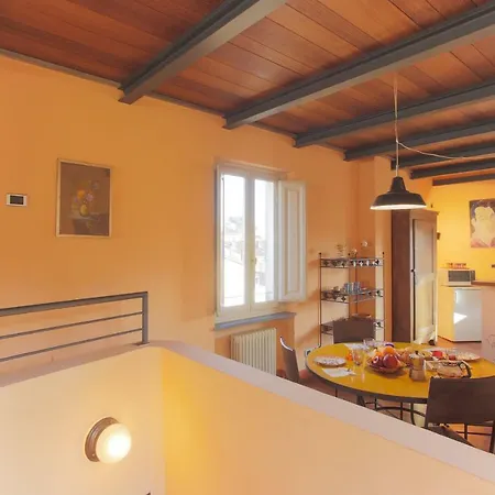 Apartment Lo Stellario Lucca